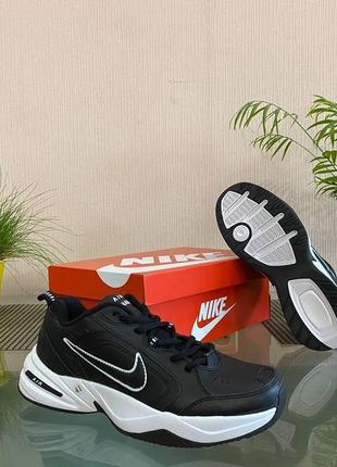 Чоловічі кросівки nike air monarch