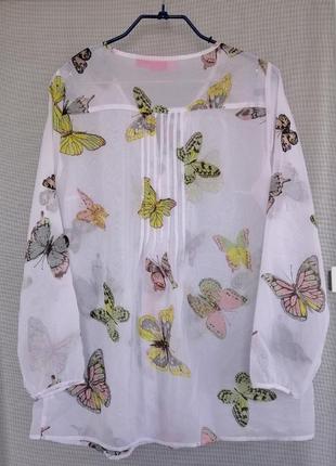 Удлинённая прозрачная блуза с бабочками3 фото