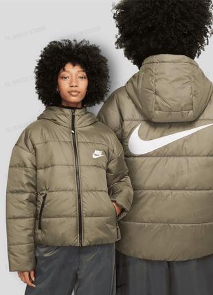 Женская куртка nike women nsw terma-fit rpl classic hd jkt