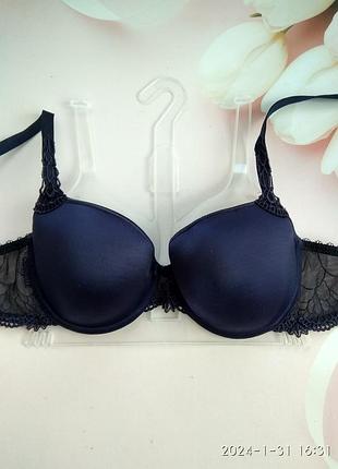 Бюстгалтер дорогого бренду розмір 80c