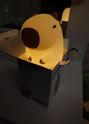 Ночник капибара силиконовый2 фото
