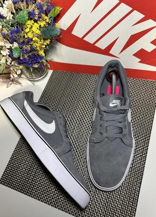 Оригинальные кроссовки nike sb