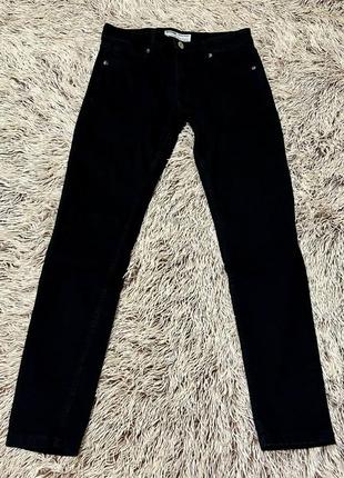 Джинси чоловічі чорні bershka super skinny