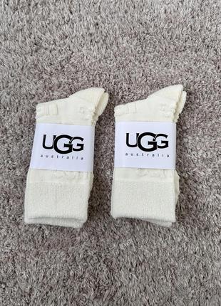 Молочные высокие носки ugg🤍