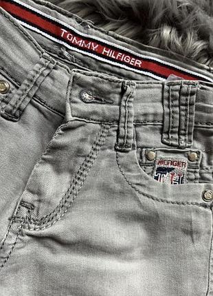 Класні джинси tommy hilfiger в ідеальному стані