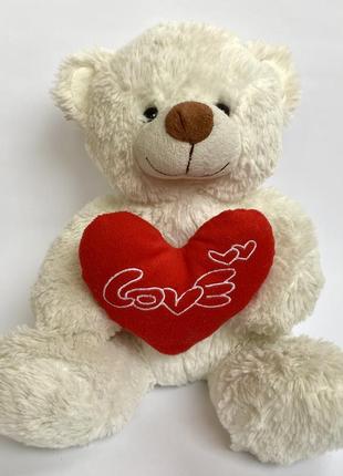Мягкая игрушка плюшевый мишка медведь с сердечком love день влюблённых