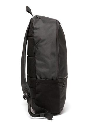 Спортивный рюкзак для командных видов спорта kipsta essential 27л 46 x 32 x 14см черный6 фото