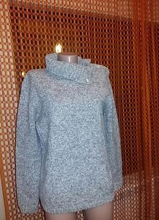 Теплый шерстяной гольф пуловер.