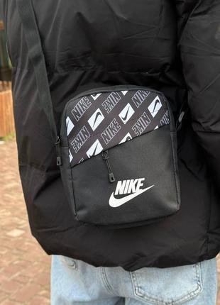 Месенджер nike