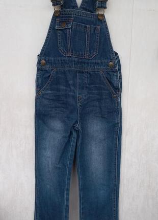 Класичний джинсовий комбінезон