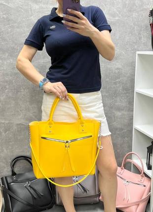 Женская стильная сумка большая а4 с большим карманом спереди из экокожи с плечевой ручкой в комплекте капучино4 фото