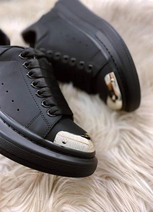 Жіночі матові кеди alexander mcqueen luxury
 mate black metal чорні шкіряні кросівки 36-418 фото