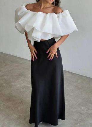 Женская стильная юбка атласная длинная на потайной молнии1 фото