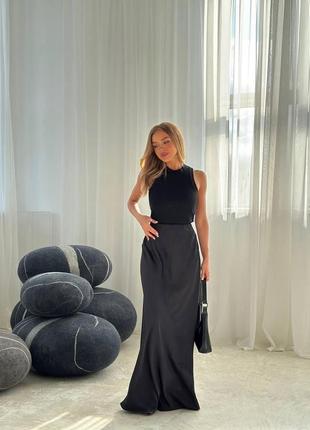 Женская стильная юбка атласная длинная на потайной молнии3 фото