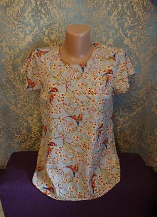 Красивая женская блуза в птички р.42/44 блузка блузочка футболка1 фото