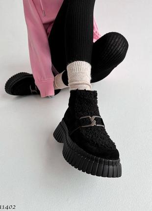 Натуральные замшевые демисезонные черные ботинки с мехом тедди6 фото