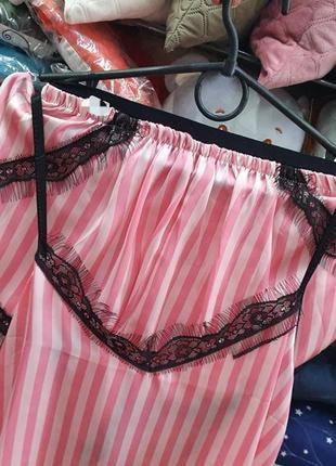 Легкая атласная/шелковая полосата пижама vs с кружевом шорты и майка м,л4 фото