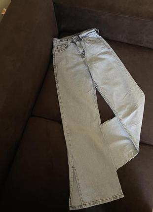 Джинси