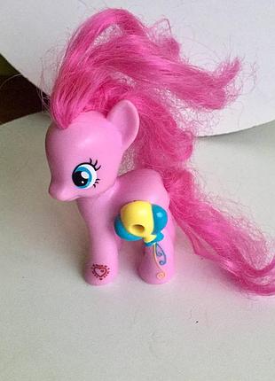 Ігровий набір "поні пінкі пай з чарівними картинками" / hasbro