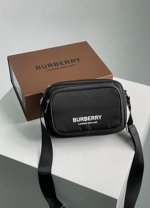 Burberry paddy bag in black