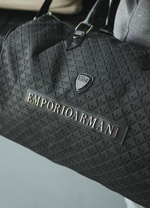 Дорожня спортивна сумка високої якості у брендовому стилі4 фото