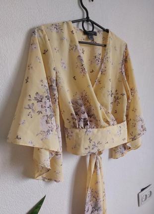 Милая блуза кимоно на запах в цветочный принт2 фото