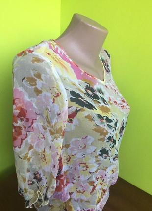 Нарядная шифоновая блуза в цветы4 фото