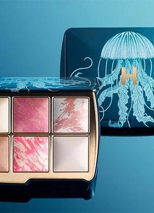 Палетка для лица hourglass ambient lighting edit unlocked jellyfish