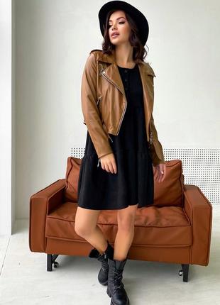 Куртка-косуха жіноча коротка із еко-шкіри коричнева6 фото