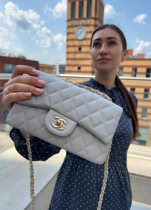 Жіноча сумка chanel 20 молодіжна сумка шанель через плече з м'якої екошкіри витончена брендова сумочка