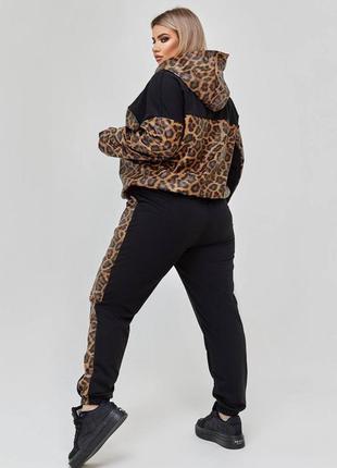 Жіночий весняний трикотажний прогулянковий костюм зі шкіряними вставками леопард розміри батал 48-582 фото
