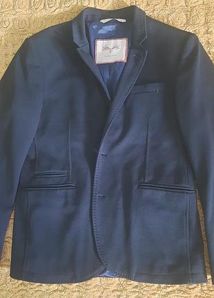 Шикарный мужской жакет от zara, как новый