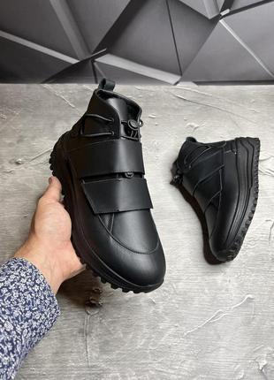 Зимние мужские черные кожаные ботинки на липучках на меху