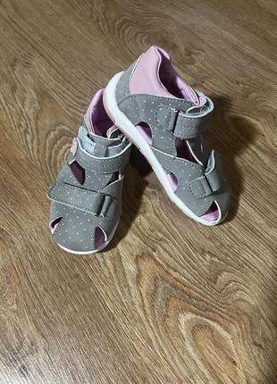 Сандалии 23р