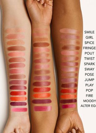 huda beauty power bullet помада5 фото
