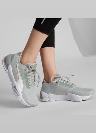 Жіночі кросівки від puma