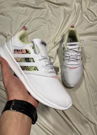 Кроссовки adidas qt racer