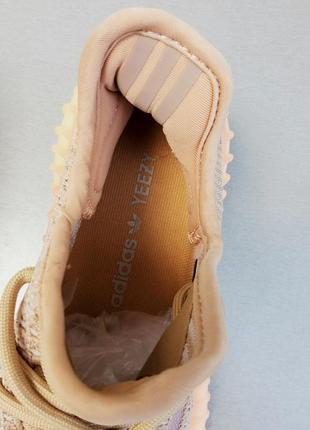Adidas yeezy boost 350 кроссовки женские бежево оранжевые текстиль7 фото