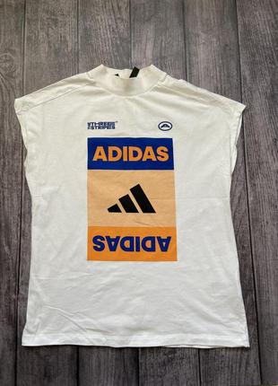 Мужская спортивная футболка adidas