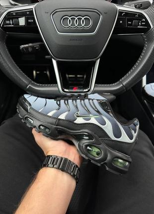 Мужские кроссовки nike air max plus gray black silver