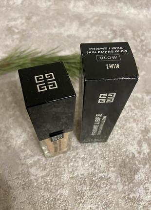 Givenchy prisme libre skin-caring glow foundation тональна основа2 фото