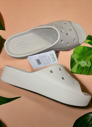 Шльопанці crocs classic platform slide bone (208180)
w8
w9