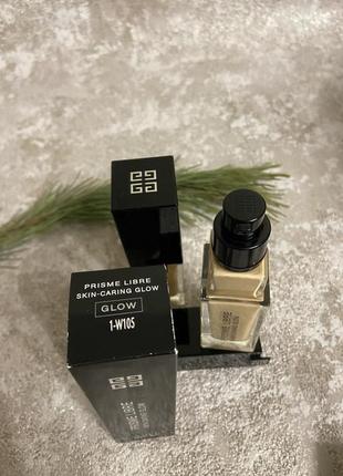 Givenchy prisme libre skin-caring glow foundation тональная основа2 фото