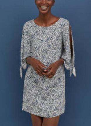 Платье в цветочный принт с разрезами на рукавах мини h&m hm xs 66 фото
