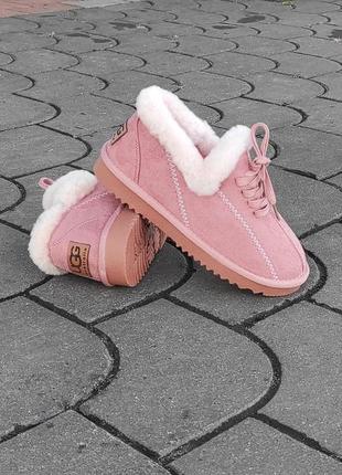 Стильные зимние теплые короткие низкие угги ботинки слипоны мокасины автоледи лоферы туфли розовые пудровые деми уиепленные кроссовки2 фото