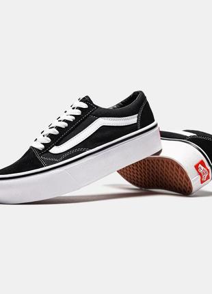 Женские кроссовки vans old skool black/white platform3 фото