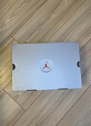 Новые продам размер 39 jordan7 фото