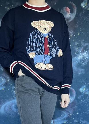 Женский свитер пуловер  с мультяшным медведем2 фото