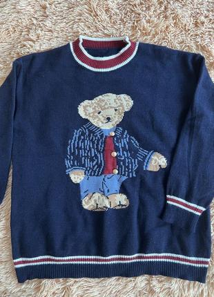 Женский свитер пуловер  с мультяшным медведем3 фото