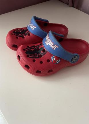 Кроксы crocs spider man 8/9размер 25-26